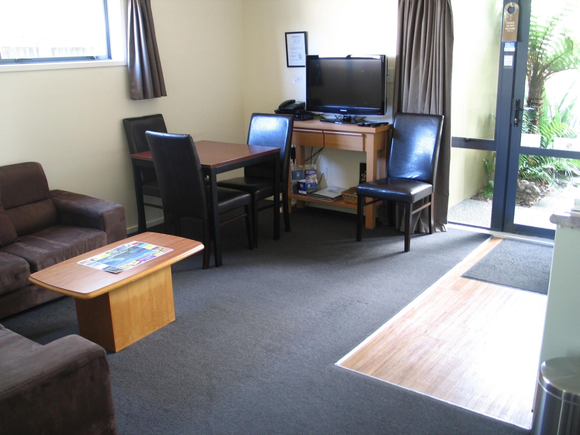 Sherborne Motor Lodge Christchurch Exterior photo